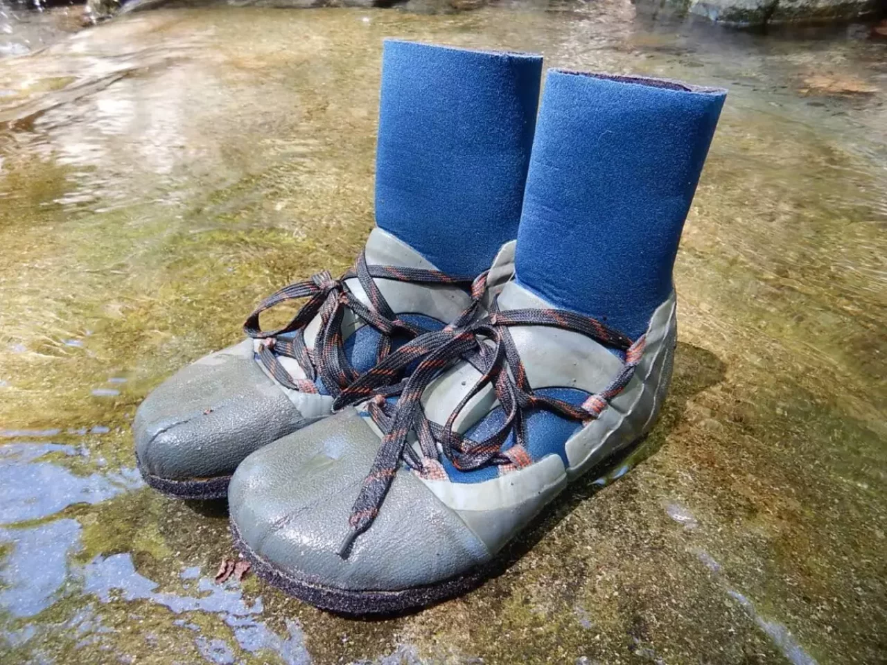 モンベル サワーシューズ 抜群のフィット感を備えた沢靴