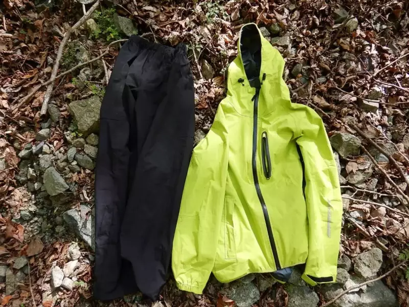 沢登りの魅力  レインウェア ワークマン