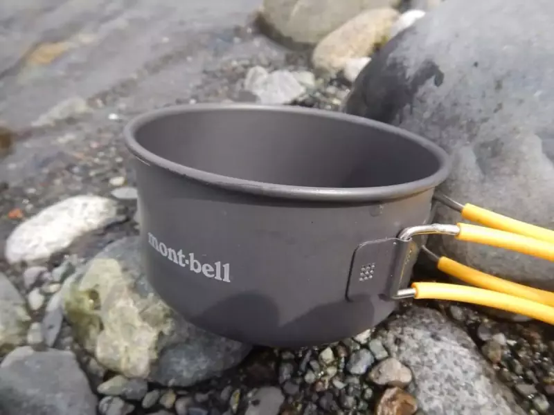 モンベル アルパインクッカー ディープ 汎用性の高いフタ