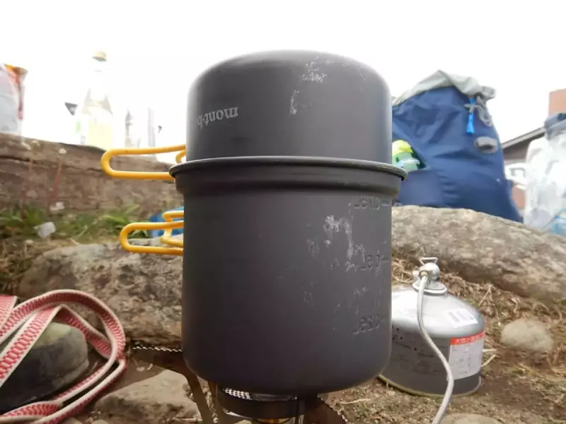 モンベル アルパインクッカー ディープ  調理中