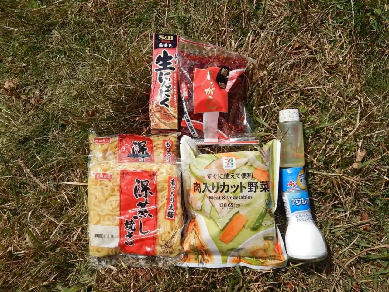 トランギア メスティン ペペロンチーノ風焼きそば 材料