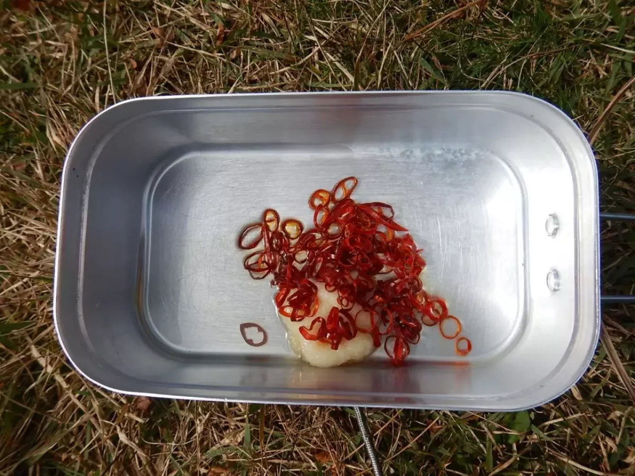 トランギア メスティン ペペロンチーノ風焼きそば 炒める