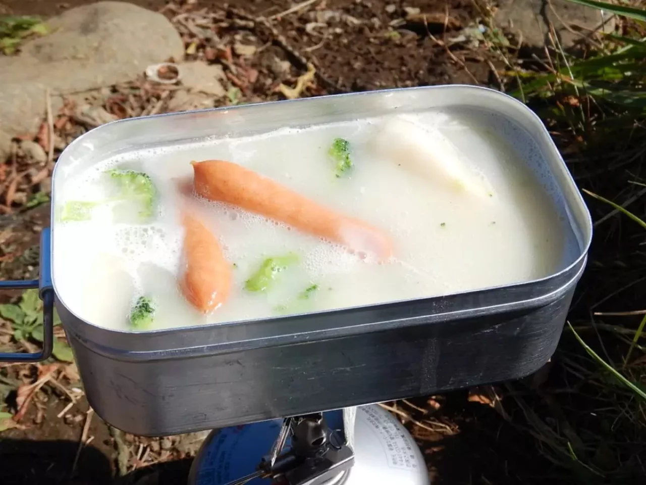 山飯 餅クリームシチュー 完成