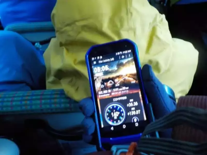 アウトドアスマホ『TORQUE G03 』