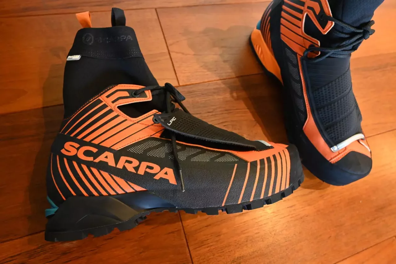 リベレTECH OD 冬山登山靴