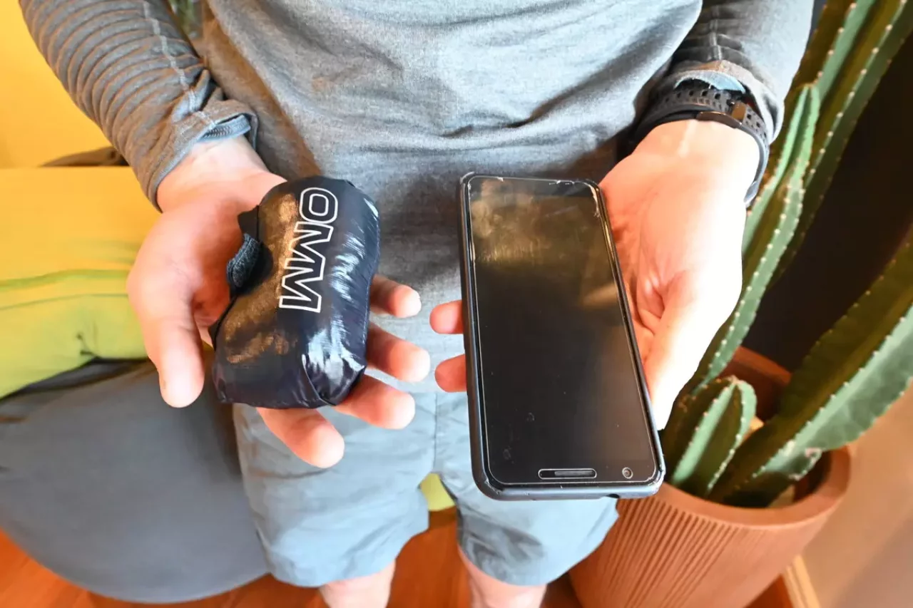 パッカブル ウィンドブレーカー OMM