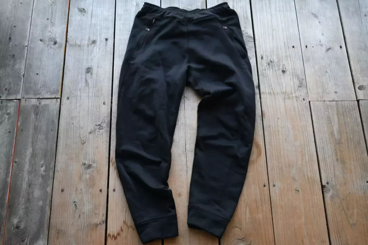 定番リラックスパンツで大人気『Houdini-ロッジパンツ』