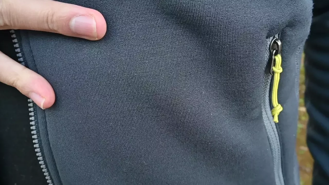 ポーラテックのパワーストレッチプロの特徴