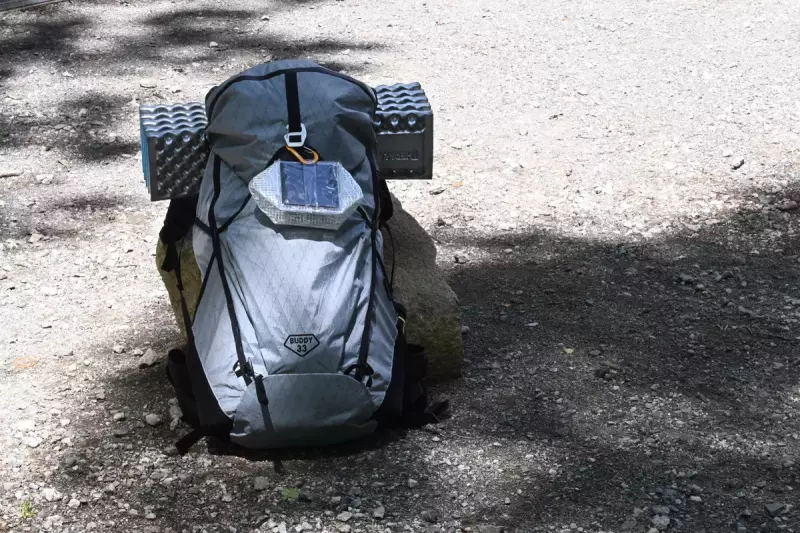 大阪から奥秩父の瑞牆山へ-駐車場でアブにコツコツ叩かれる