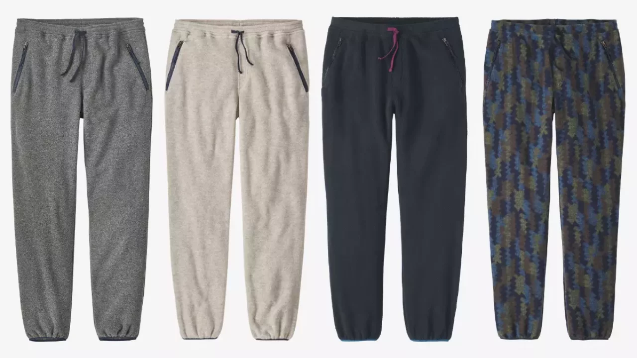 カラーは4色展開