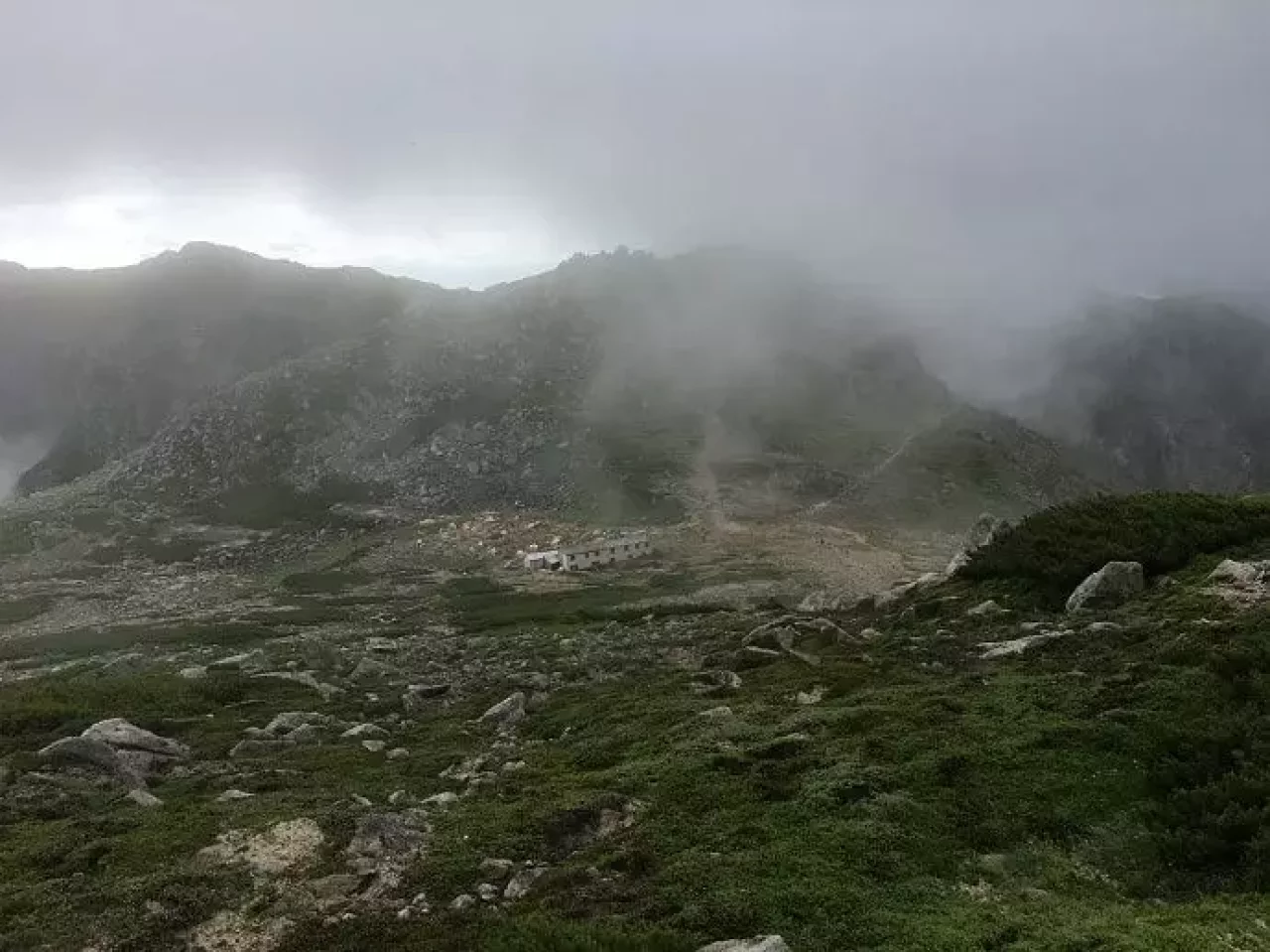 虫よけスプレーで快適にアウトドアを楽しむ