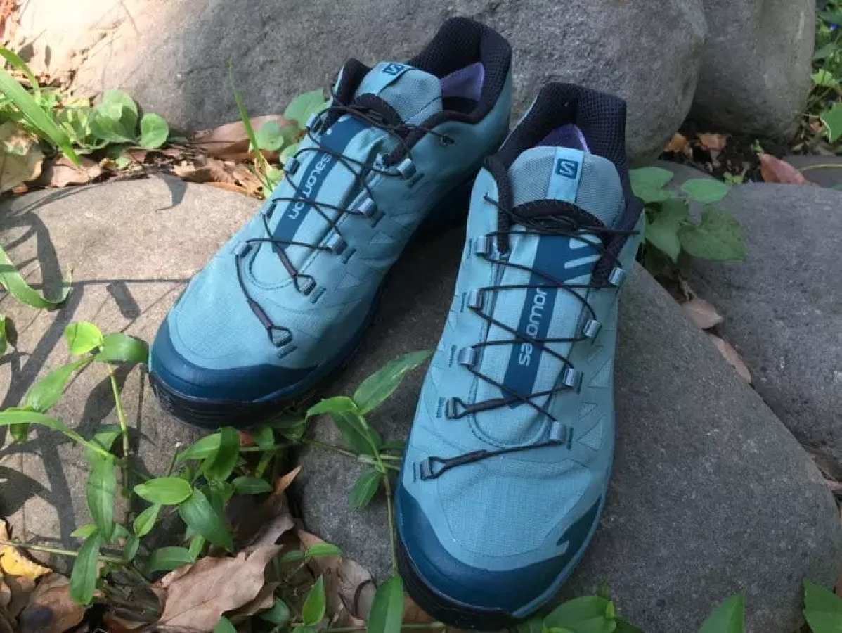 登山靴としても使える「サロモン OUTpath GORE-TEX® 」