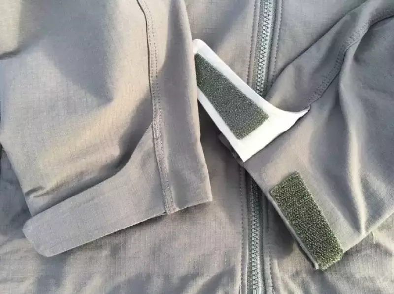 パタゴニア ダートクラフトジャケットのベルクロ