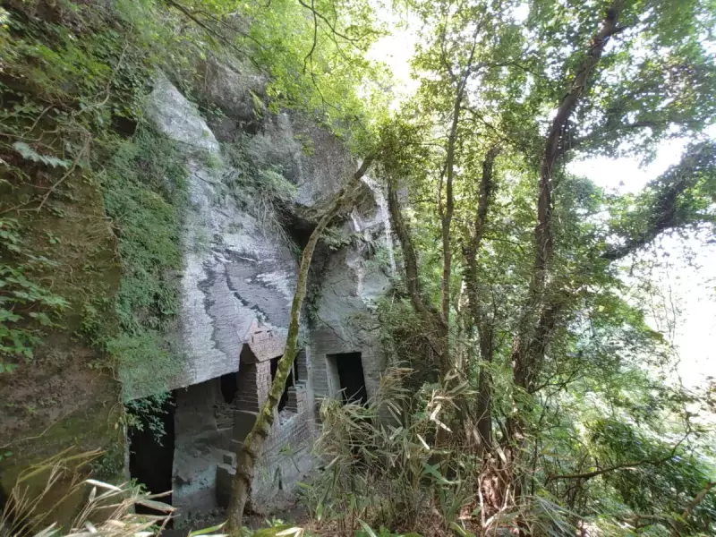 鋸山の産業遺産