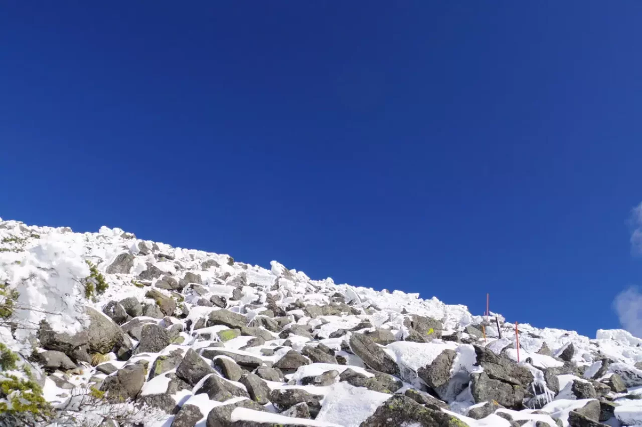 登山靴 おすすめ 積雪と無積雪