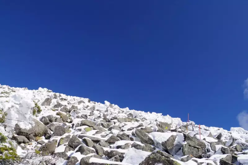 登山靴 おすすめ 積雪と無積雪