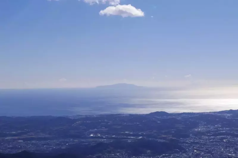 大山 登山 おすすめ 伊豆大島