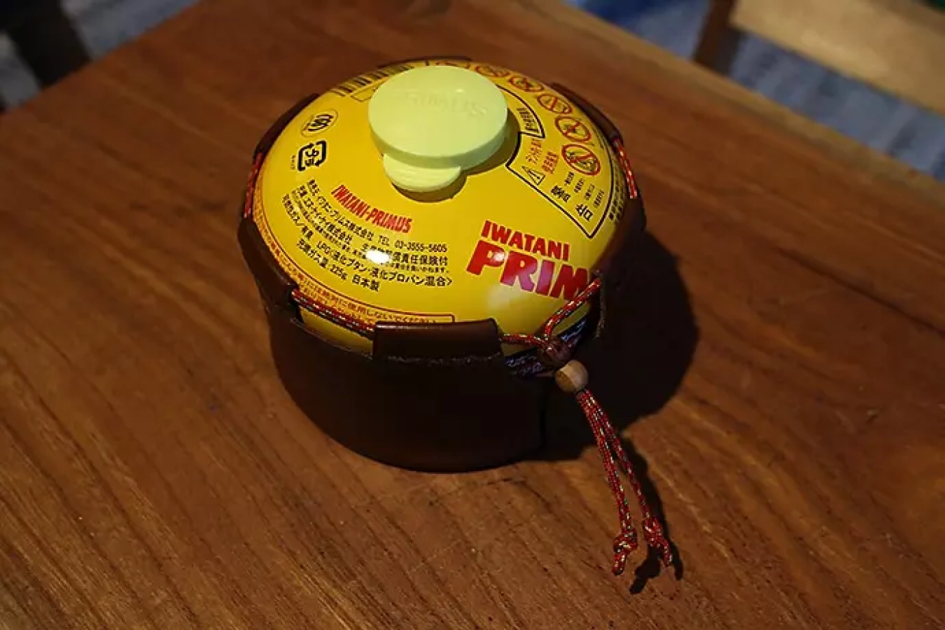 山ごはんを彩る革アイテム