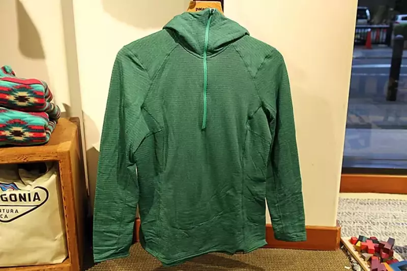 パタゴニア キャプリーンサーマルウェイト ベースレイヤーにも中間着にも|ベースレイヤー・Tシャツ|登山ウェア|山のモノ|登山・トレラン・山スキーマガジン「山旅旅」