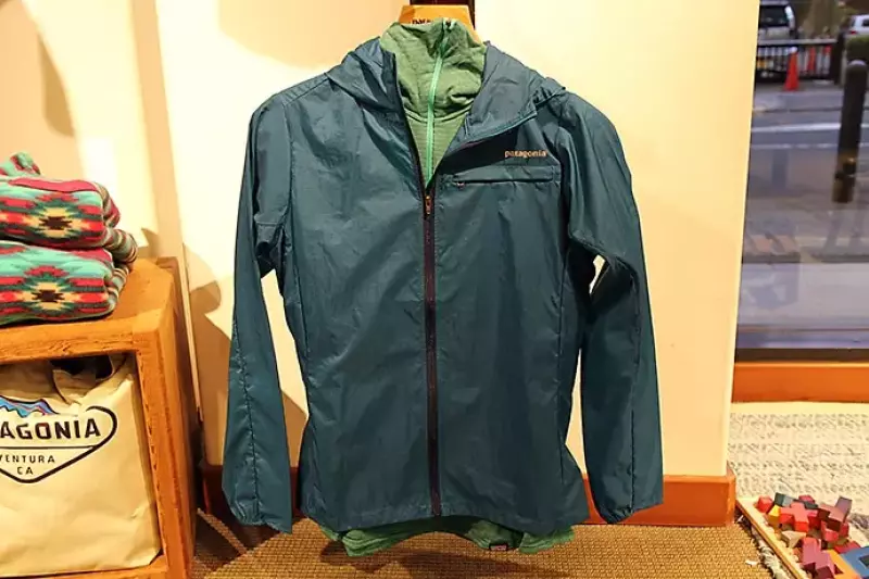 パタゴニア フーディニ 必ず持ち歩くウィンドブレーカー|ウィンドブレーカー|登山ウェア|山のモノ|登山・トレラン・山スキーマガジン「山旅旅」