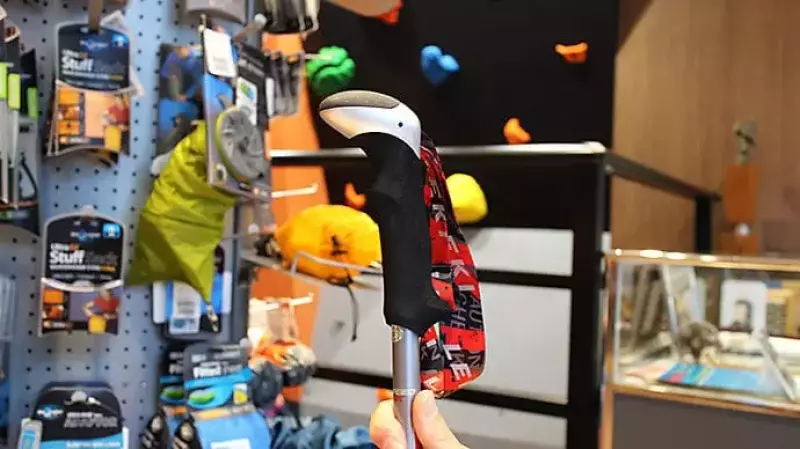 トレッキングポール『LEKI サーモライトAS』EVA素材