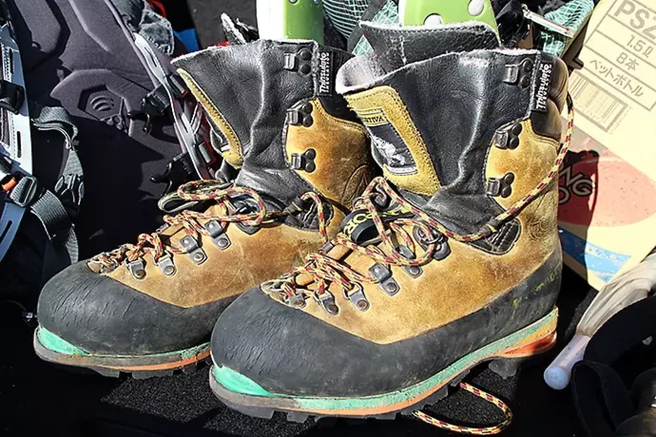 スポルティバ ネパールエクストリーム 信頼できる冬山用登山靴