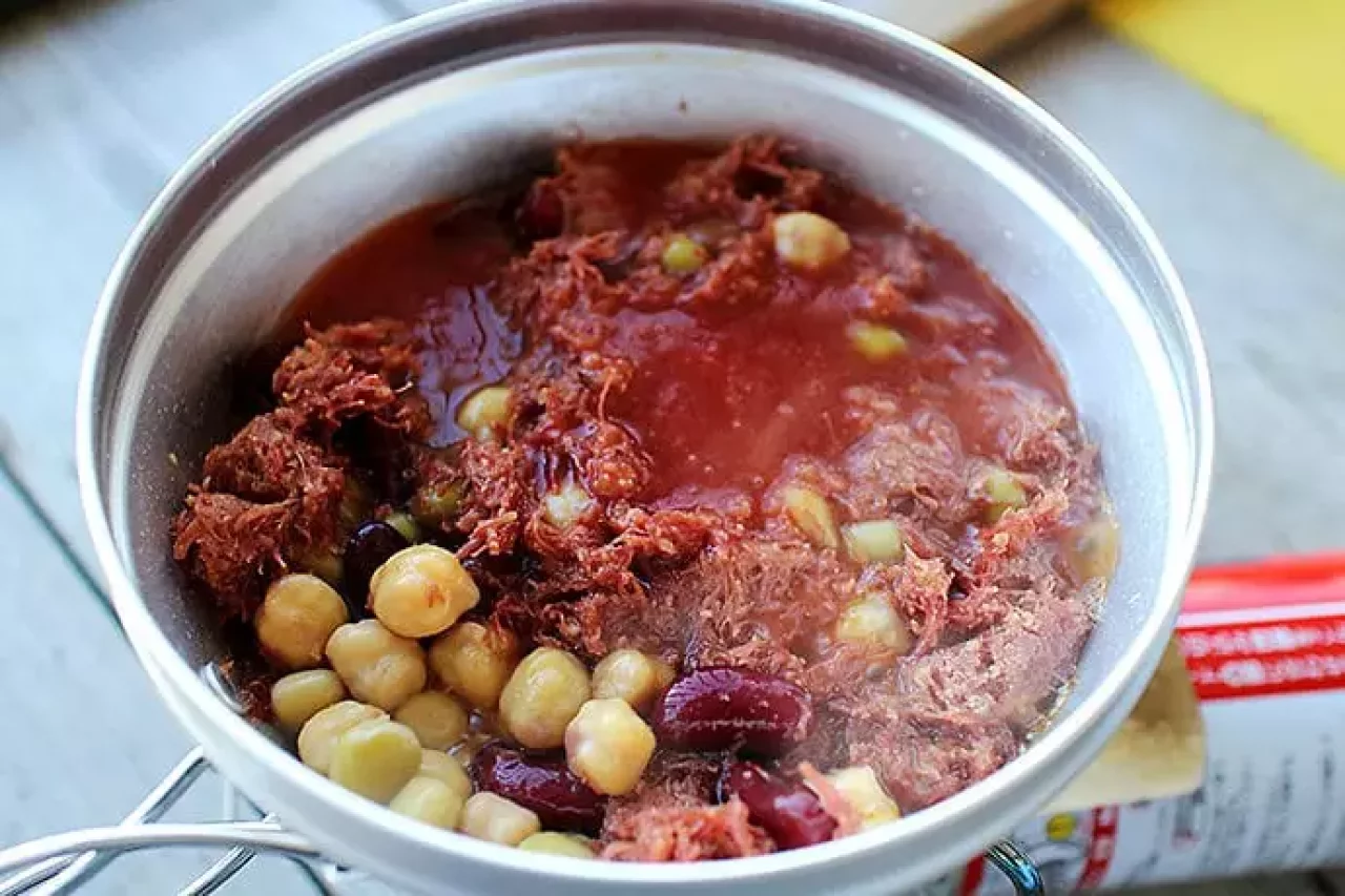 コンビーフのチリコンカン