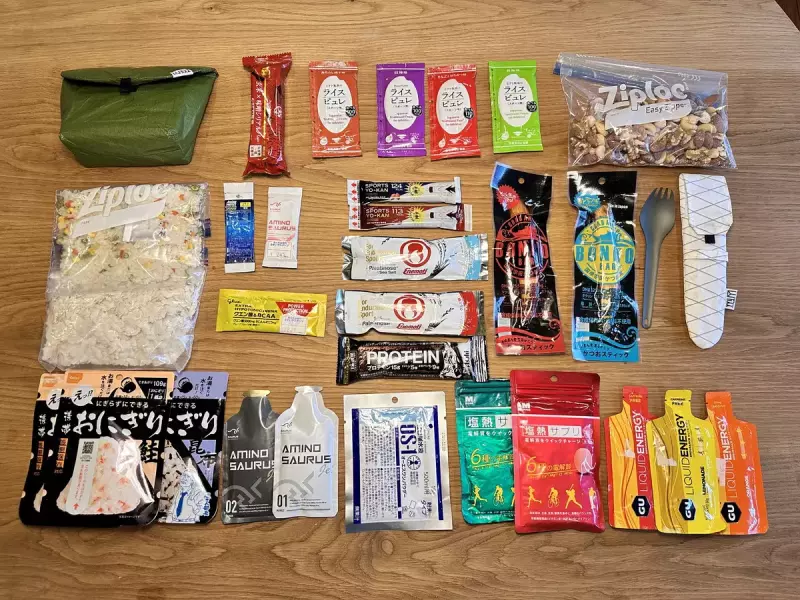 【登山におすすめの行動食】賢く美味しく栄養補給!選び方と人気の行動食を紹介|行動食|山の食事・行動食|山のコト|登山・トレラン・山スキーマガジン「山旅旅」