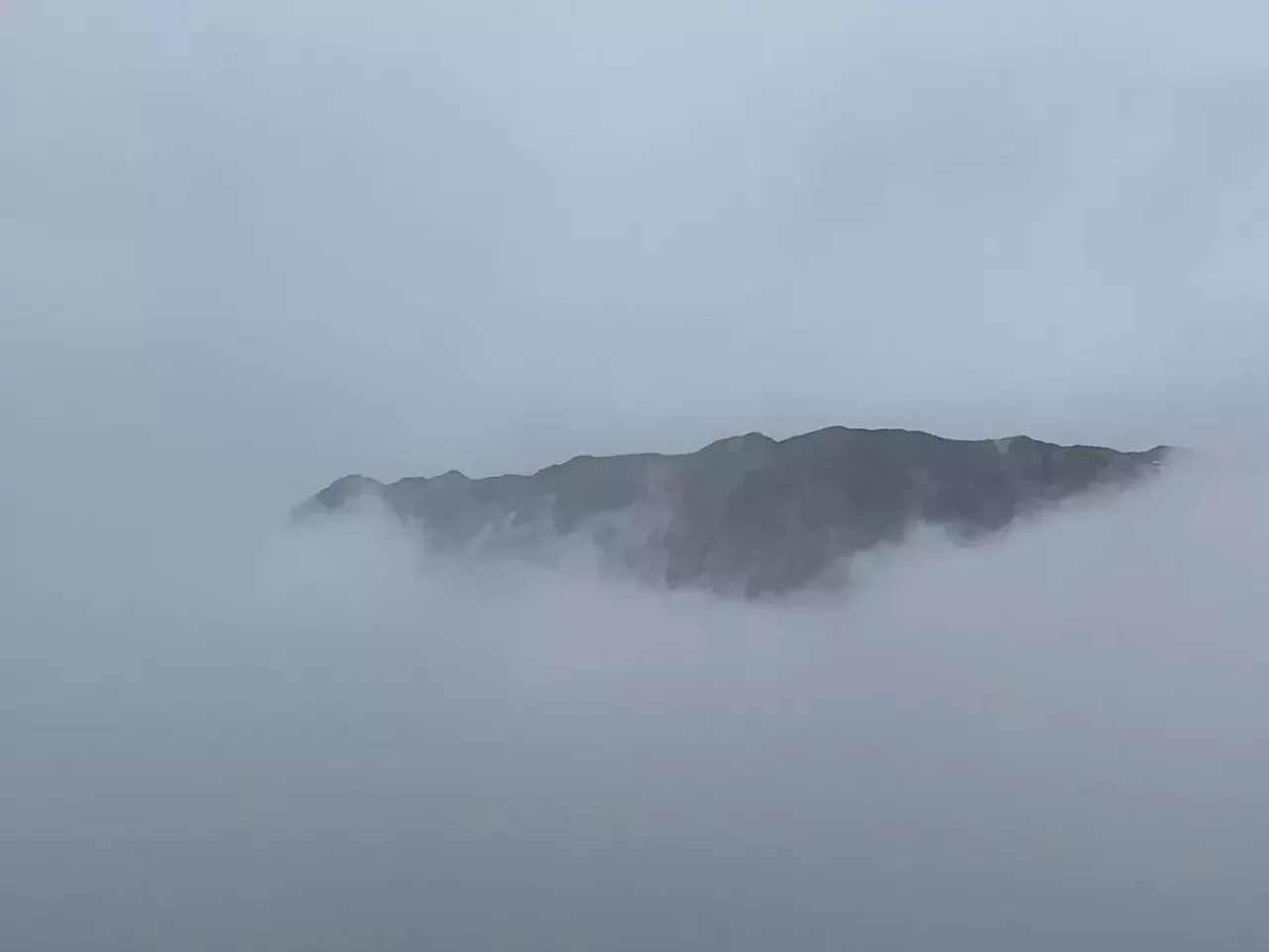 丸山ケルンからの白馬方面