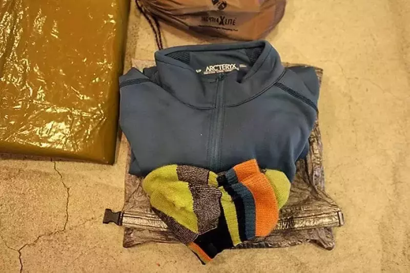 アークテリクス フェーズSV