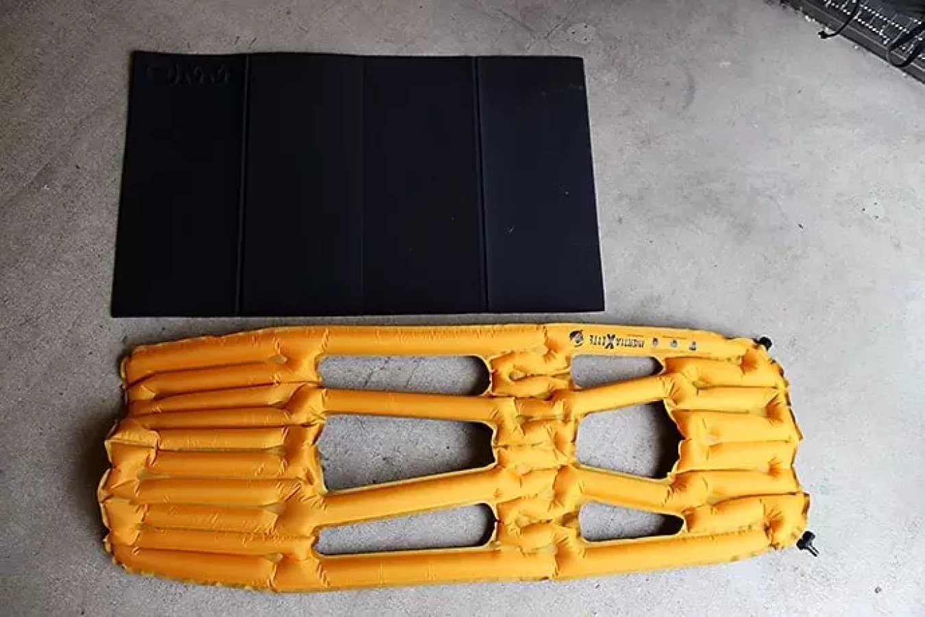 クライミット イナーティアXライト ファストパッキングのテントマット