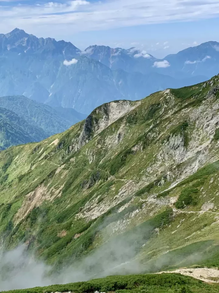 唐松岳から祖母谷温泉へ