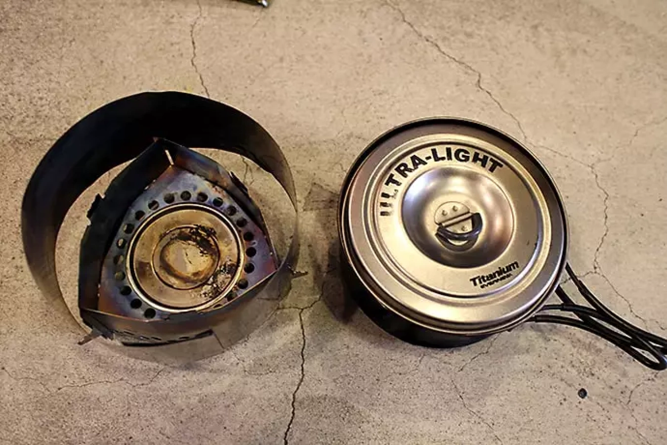 クリックスタンド アパラチアン チタンコンボ 冬場の山ごはん