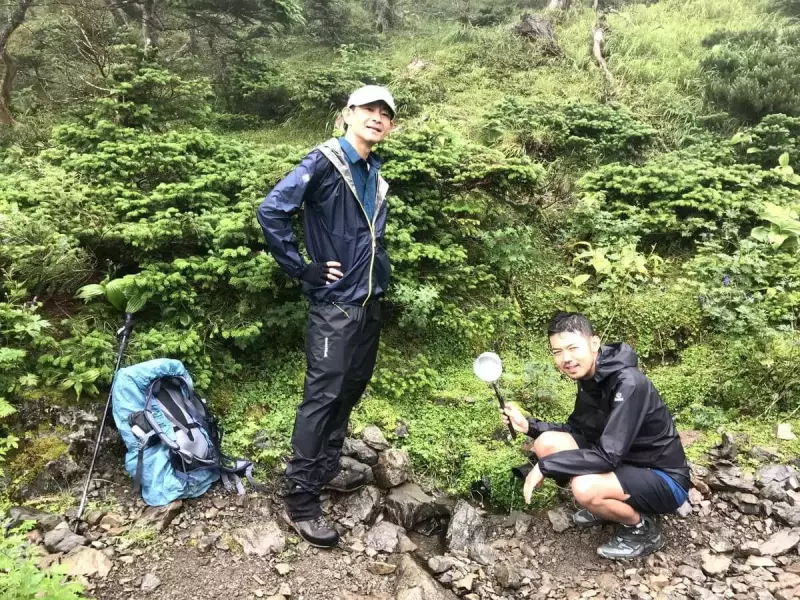 光岳の水場