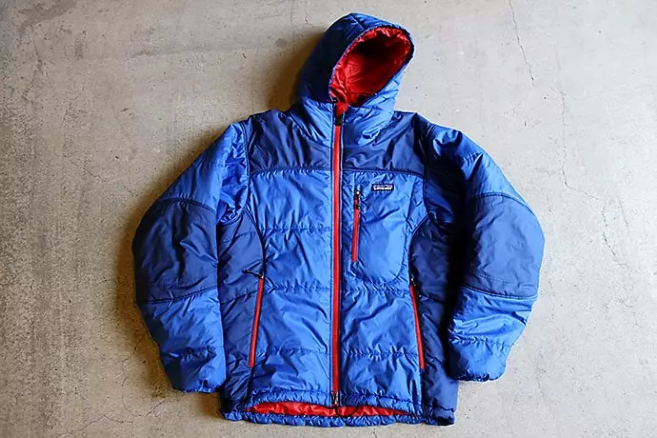 パタゴニア ダスパーカ 暖かい化繊ジャケット