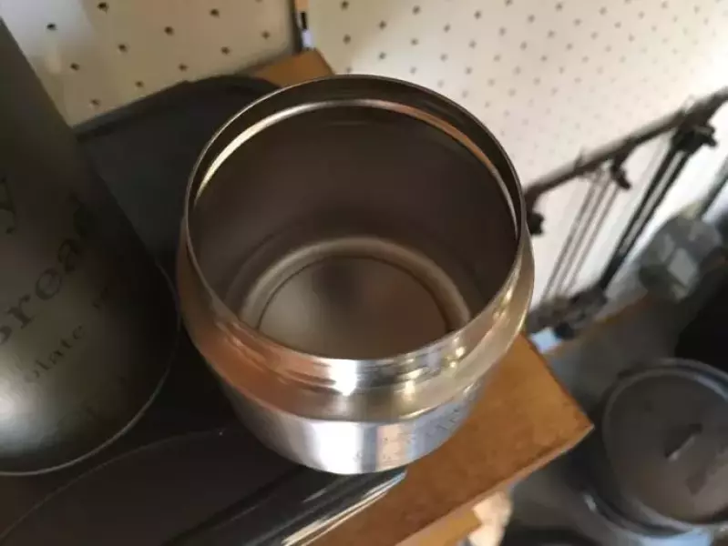 フードキャニスター