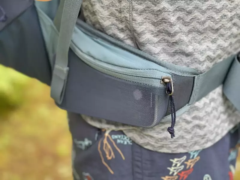 素早いものの出し入れができるポケット パタゴニア『アルトヴィア・パック36L』