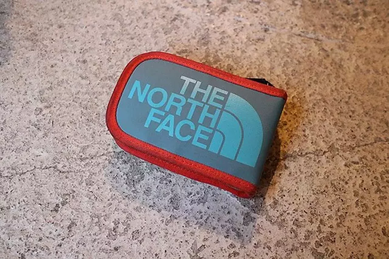 前面のショルダーに取り付け