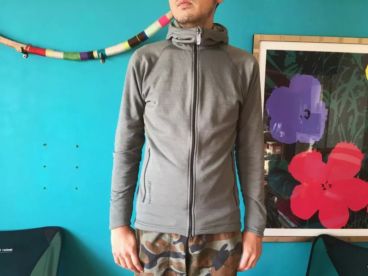 フーディニ アウトライトフーディ アウトドアウェアの名品