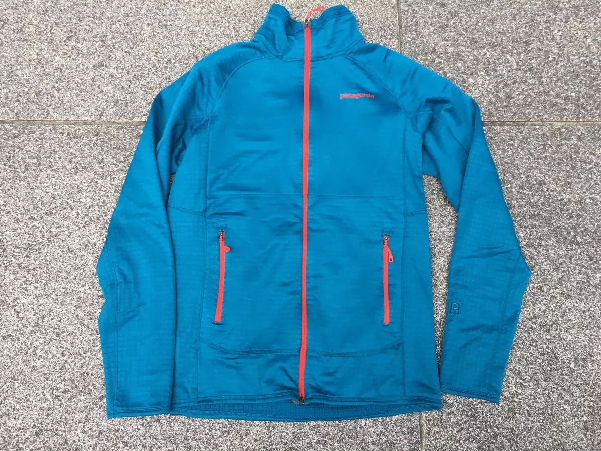 パタゴニアR1 透湿性の良さとレイヤリングのしやすさが魅力