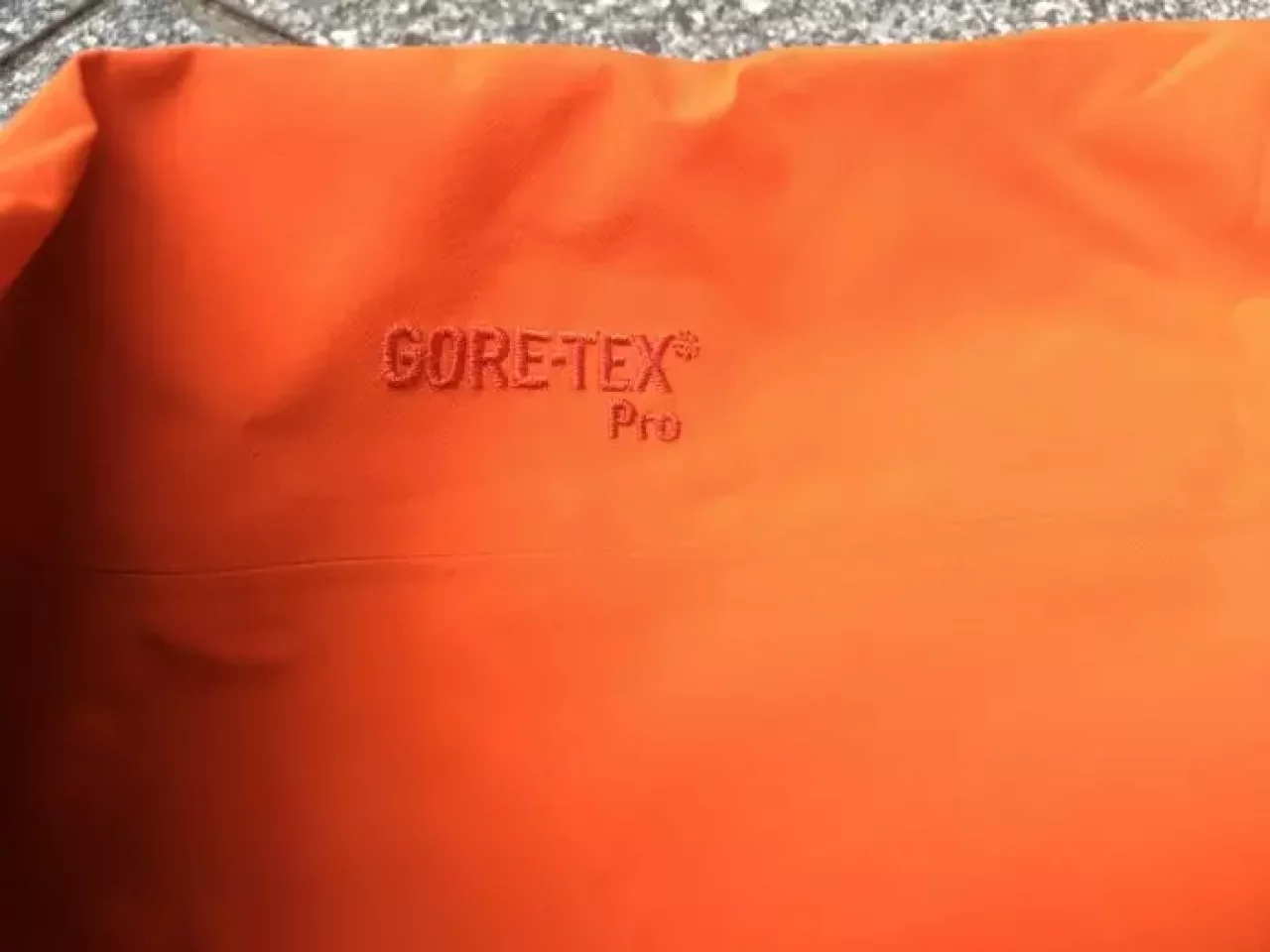 ゴアテックスプロ
