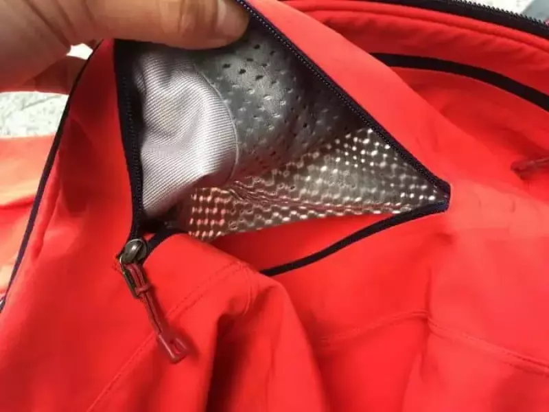 パタゴニア ナイフブレードジャケットのポケット