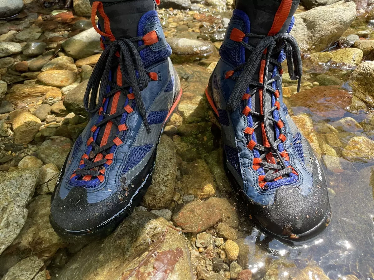 モンベル サワークライマ--モンベル沢靴との比較・サイズ感