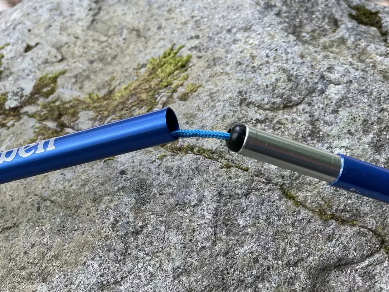 モンベル
トレッキングポール
UL フォールディングポール120
セット方法