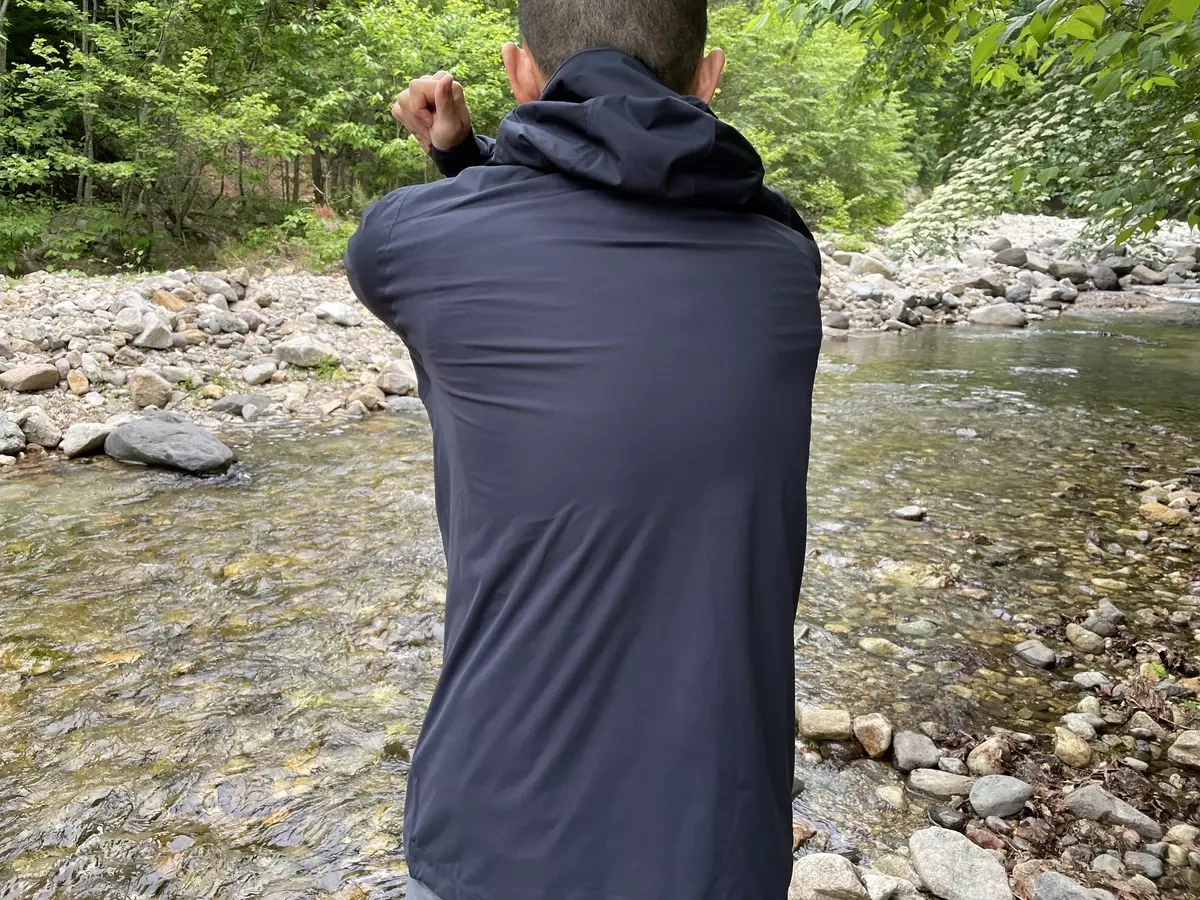 【レビュー】Rabキネティック2.0ジャケット-レインジャケットなのにソフトシェル!?