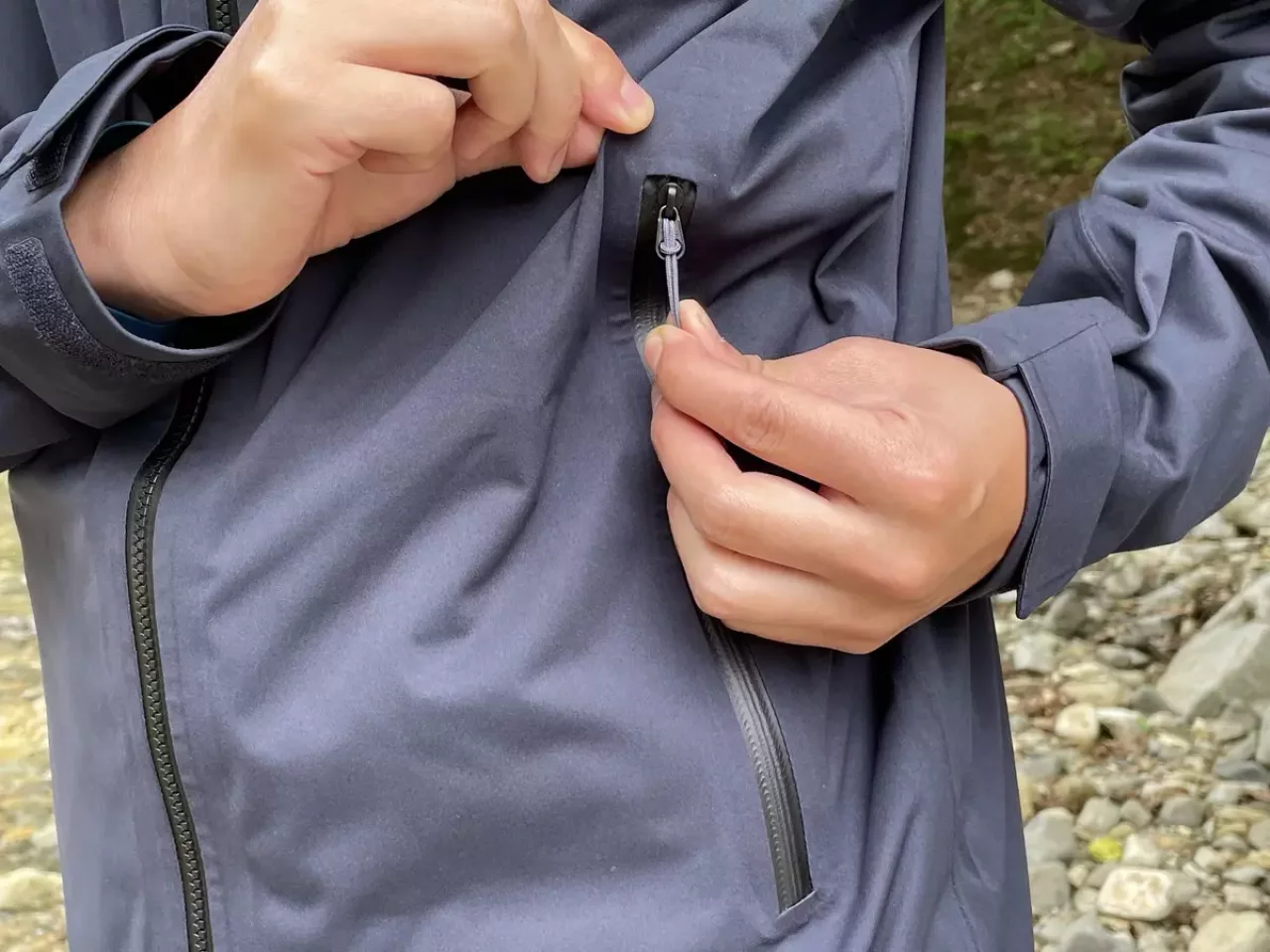 ラブ キネティックプラス レインジャケット ジッパー