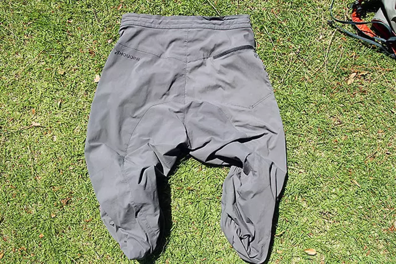 HOUDINI(フーディニ)スウィフトパンツのシルエット