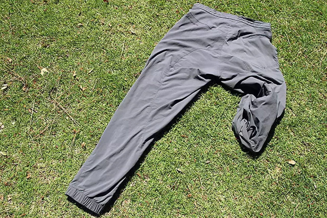 HOUDINI(フーディニ)スウィフトパンツのシルエット