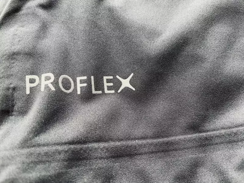 ラブ キネティックプラス レインジャケット Proflex