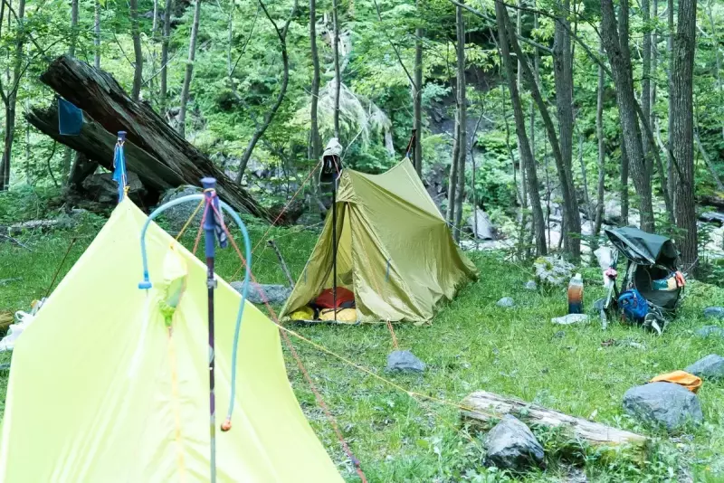 エマージェンシーキットに必ず持ち歩くツェルトの存在|エマージェンシーキット|登山ギア|山のモノ|登山・トレラン・山スキーマガジン「山旅旅」